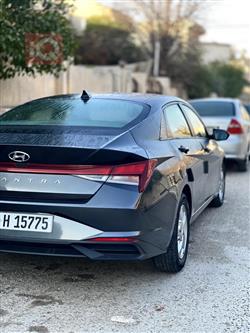 هیوندای ئەلەنترا